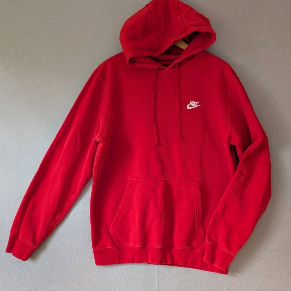 VTGs Y2K Nike Embroidered Swoosh Hoodie Club Fleece‎ Men's Medium Red Sportswear